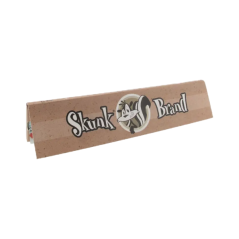 Skunk Brand King Size Slim jointpapir med 32 blade fra Headshop Danmark