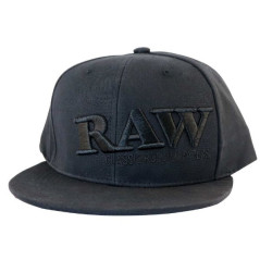 Sort RAW Flat Cap Snapback med flad skygge og sort logo